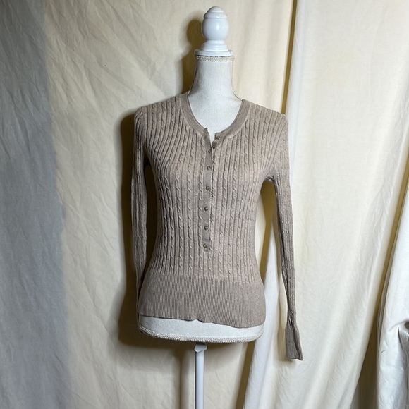Apt. 9 Tan Button Sweater, NEW, PS - Picture 1 of 5